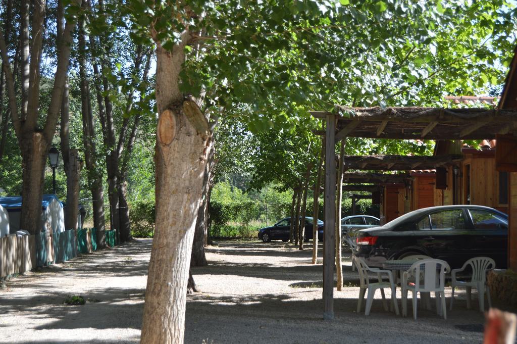 Cabanas Camping Sierra De Penascosa Extérieur photo