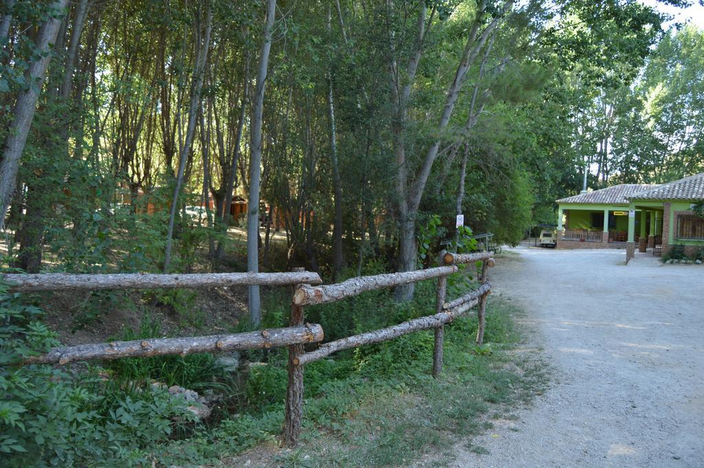 Cabanas Camping Sierra De Penascosa Extérieur photo